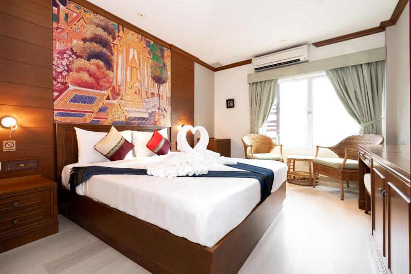 Superior Double Room image 1