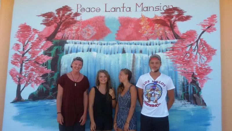 Peace Lanta Mansion - image 18