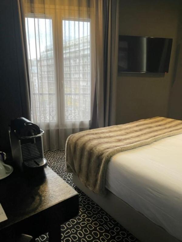 Deluxe Single Room image 4