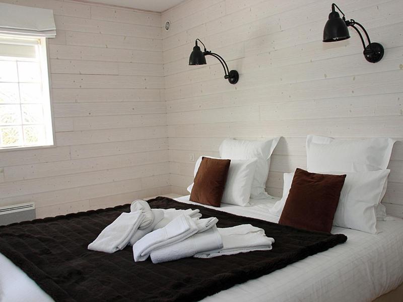 One-Bedroom Superior Apartment image 1