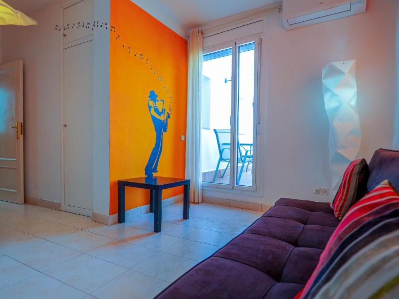 Sea and Sand Penthouse by Hello Homes Sitges - image 5