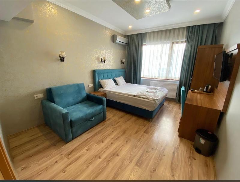 Deluxe Double Room image 1