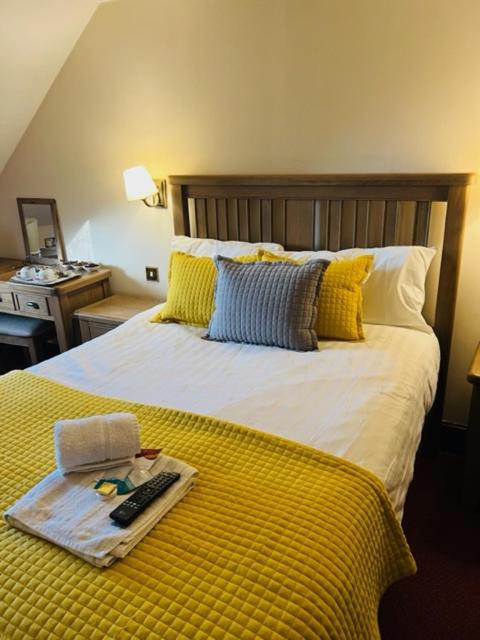 Standard Double Room image 4