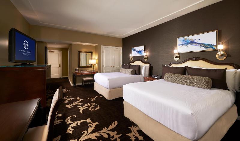Deluxe Room- Bed Type Assigned at Check-In image 2