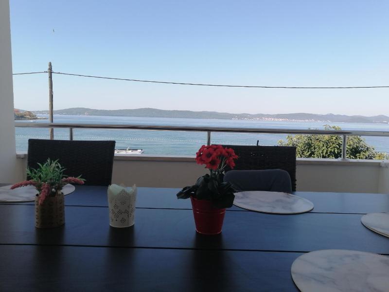 Two-Bedroom Apartment with Terrace and Sea View image 3