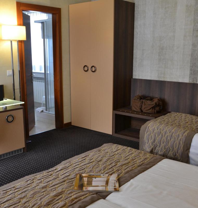Triple Room image 4