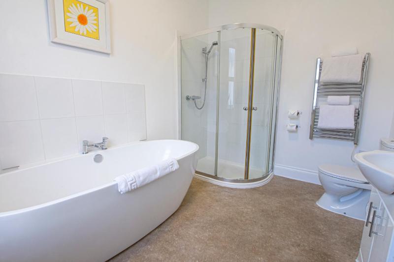 Grand Suite image 3