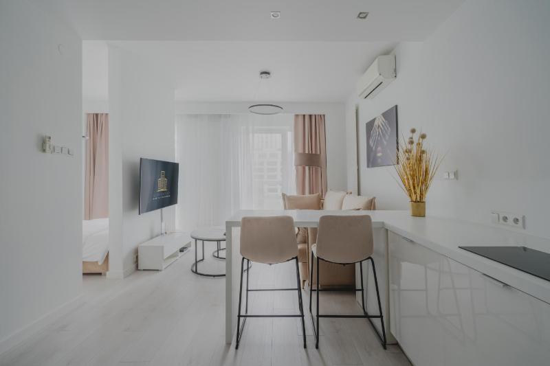 Studio Apartment image 1