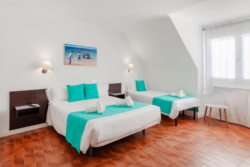 Triple Room image 4