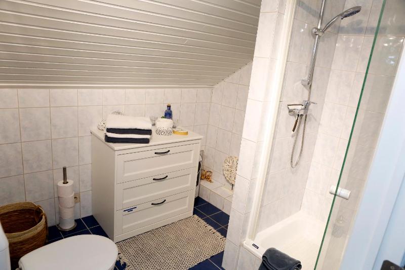 Quadruple Room image 2