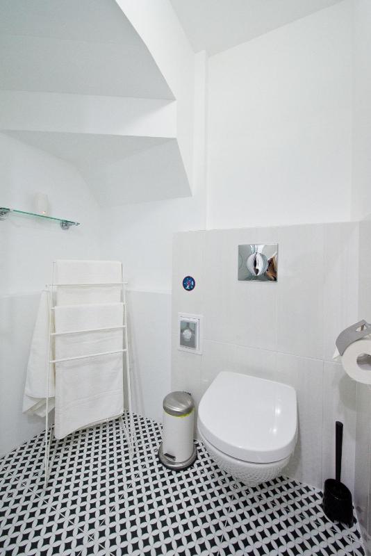 Apartment - Split Level image 1