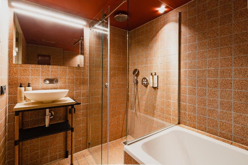 Suite image 3