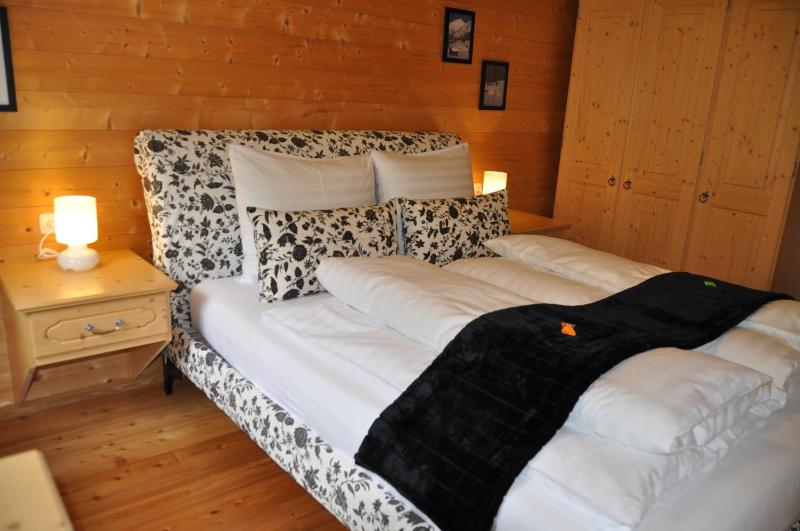 Three-Bedroom Apartment image 3