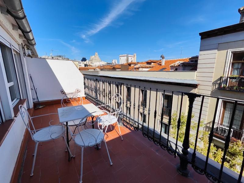 Two-Bedroom Apartment with Terrace image 1