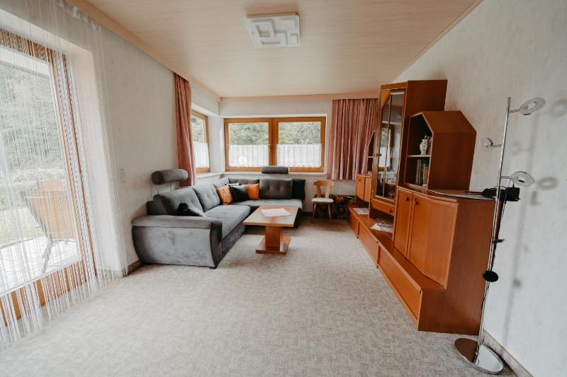Two-Bedroom Apartment with Terrace - A image 4