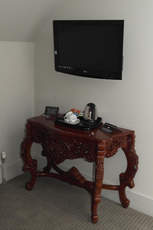 Executive Room image 2