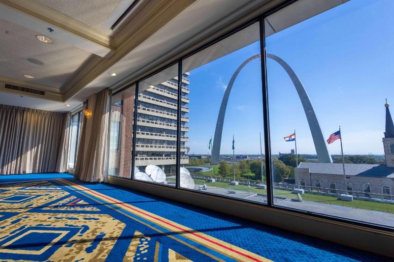 Drury Plaza St Louis at the Arch - image 15