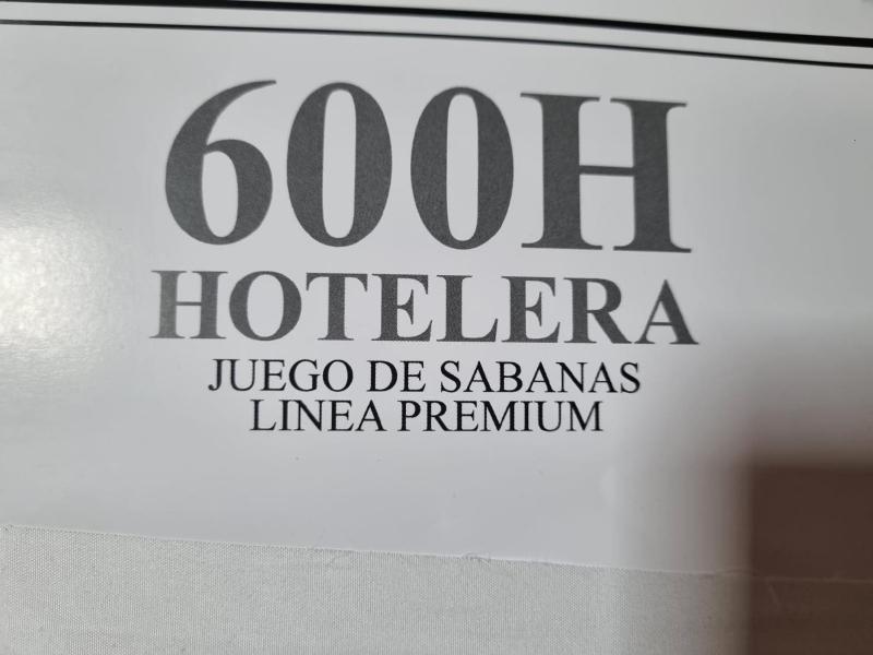 BELLISIMO Amplio a solo 100 metros del RIO la zona VIP de Rosario!!! - image 31