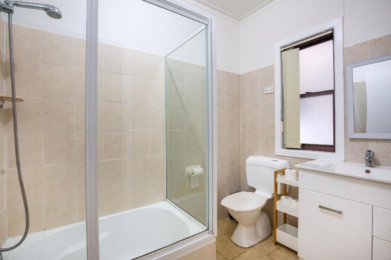Crystal Bay - Pet Friendly - 3 Mins Walk to Beach - image 18
