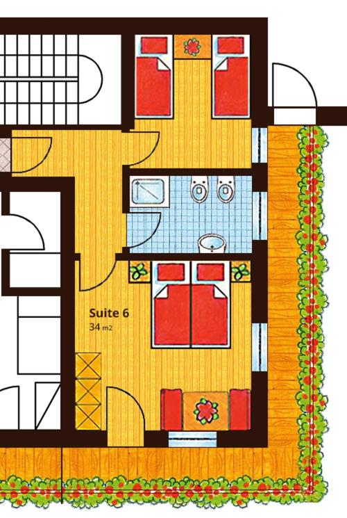 Deluxe Triple Room image 1