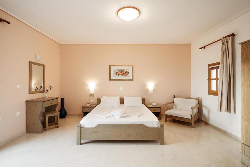 Double Studio with Sea View image 3