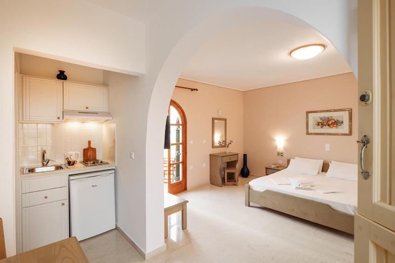 Double Studio with Sea View image 4