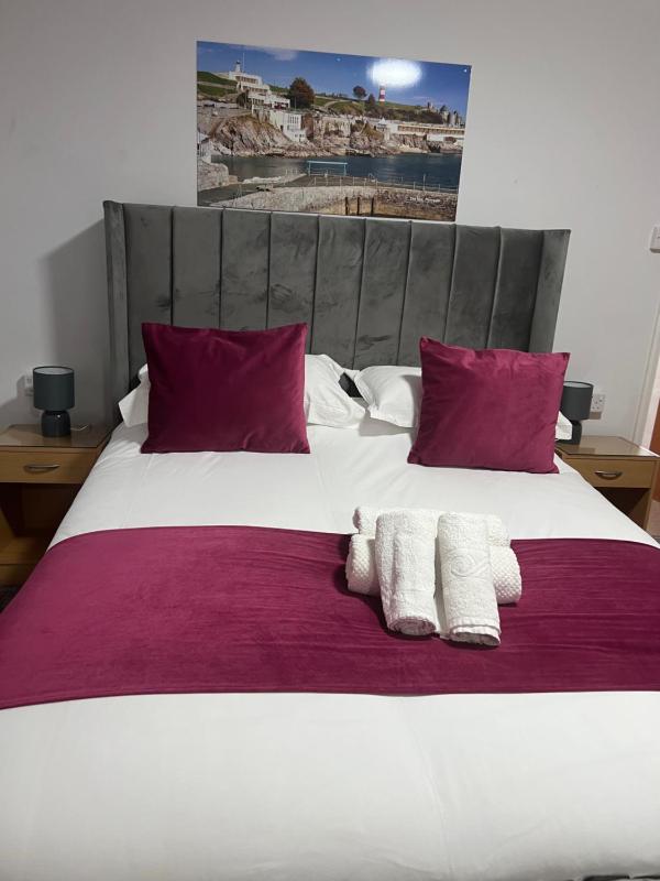 Double Room image 2