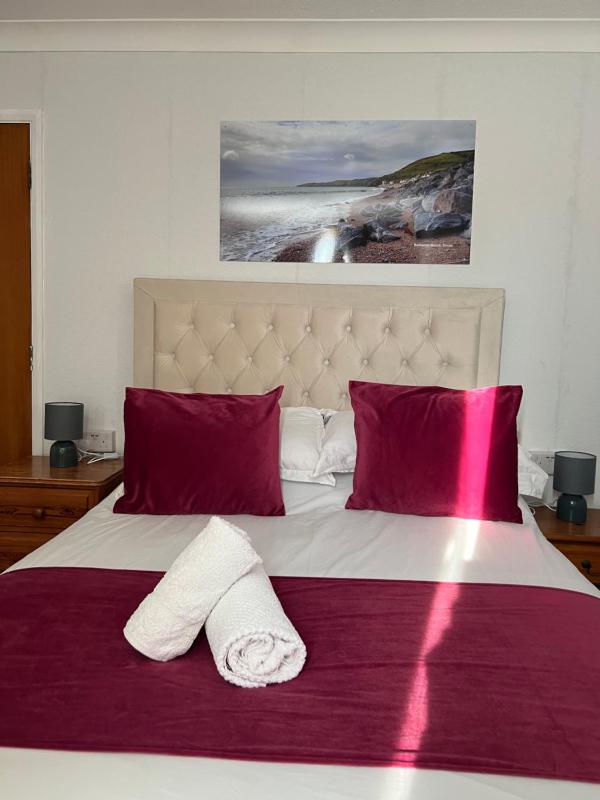 Double Room image 1