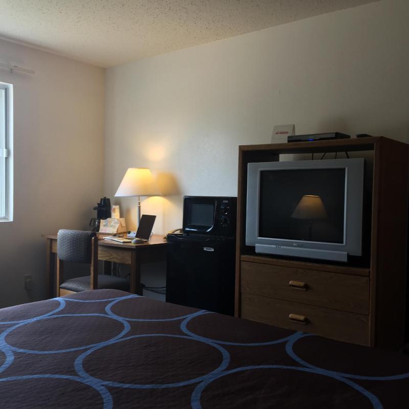 Double Room with Two Double Beds - Non-Smoking image 2