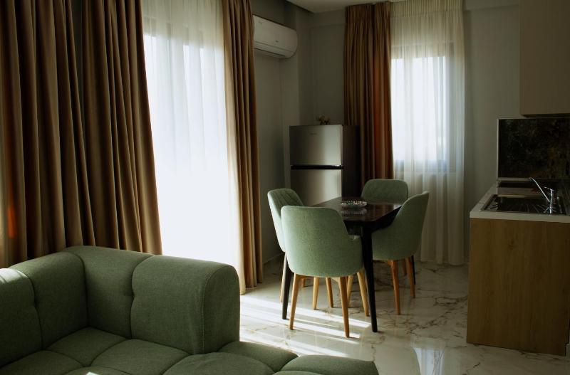 Day Lux Apartments - image 8