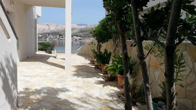 Apartments Ena - image 14