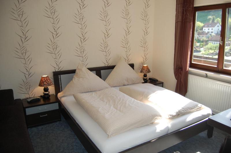 Standard Double Room image 2