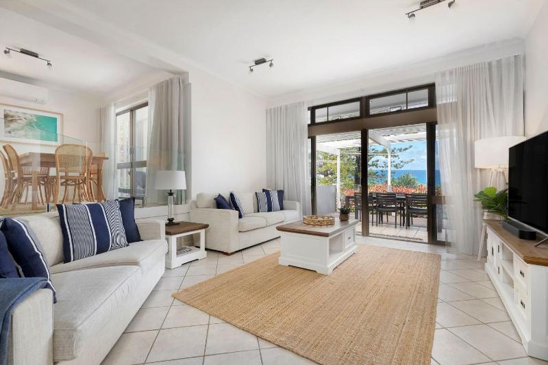 1 Craiglea Lodge Prime Location Right at the Beach Views Pool - image 9