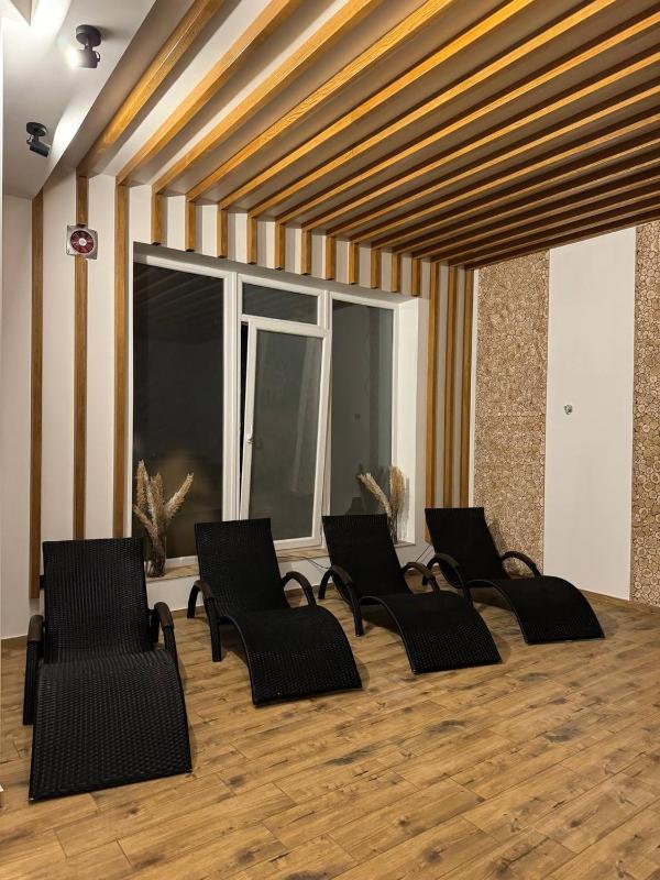 Silveroks Hotel - image 7