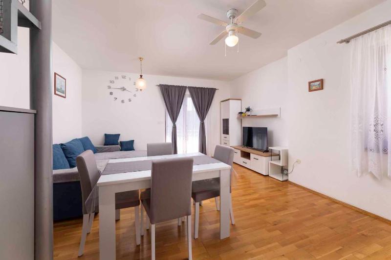 Apartment in Silo - Insel Krk 13497 - image 15