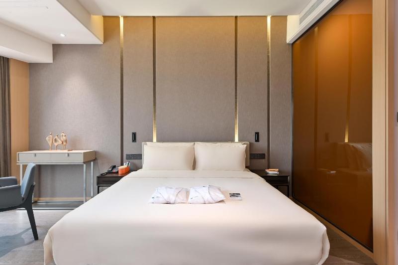 Atour Hotel Tianjin Eye - image 4