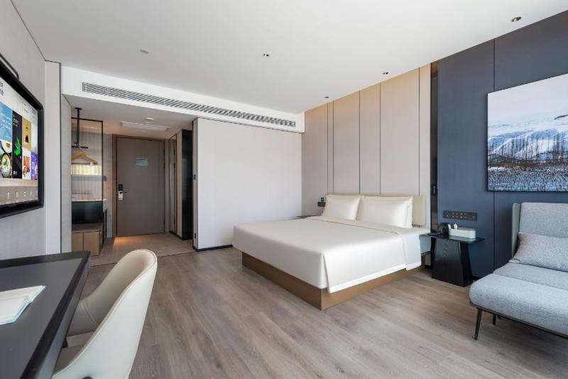 Atour Hotel Qingdao Tangdao Bay Jinggangshan Station - image 25
