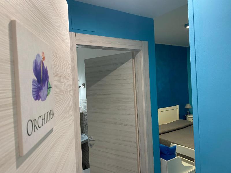 Double Room with Private Bathroom image 3