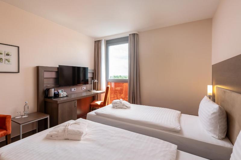 Superior Double or Twin Room image 1