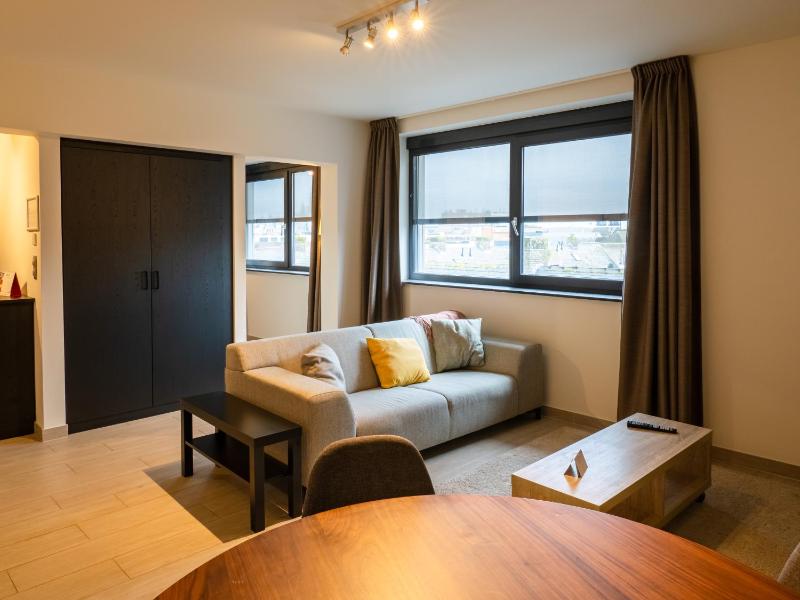 Deluxe Apartment image 1