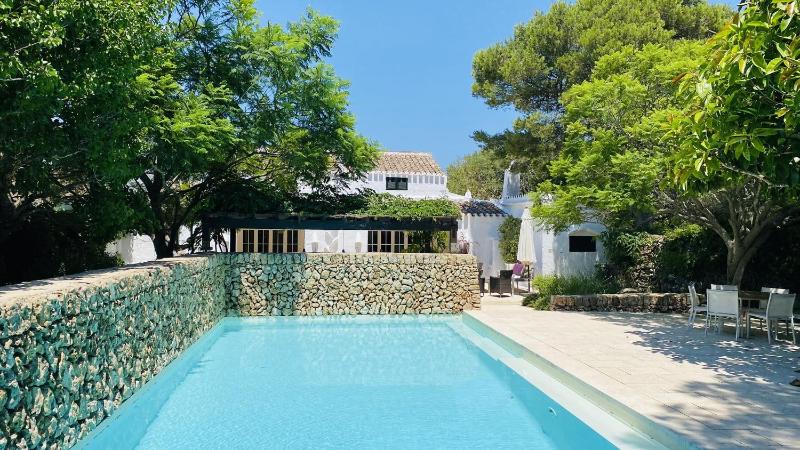 Holiday Home image 1