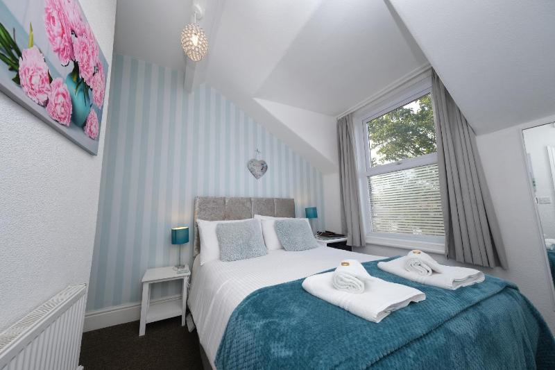 Hermosa Guest House - image 12