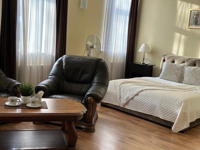 Superior Apartment image 3