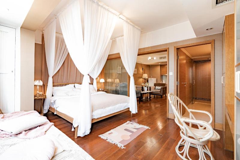 Chongqing City Center Design B&B - image 3
