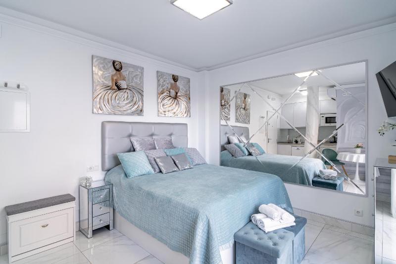 Silver horizon Luxury apartment Images