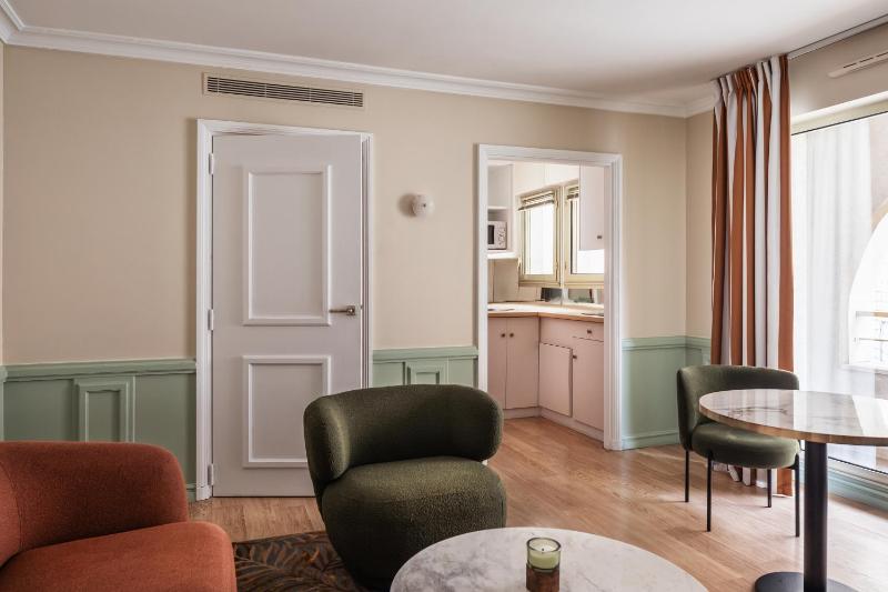 Junior Suite image 3