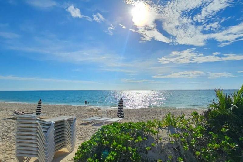 MAREAZUL Beachfront Apartment 2BR Private Pool Casa Áncora - image 27