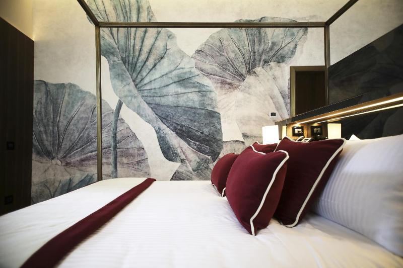 Junior Suite image 3