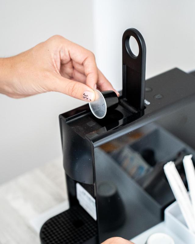 Superior Double or Twin Room with Sea View image 2