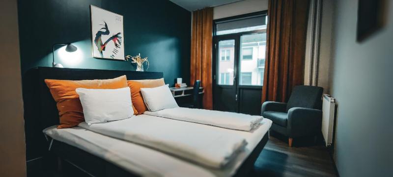 Budget Double Room image 1